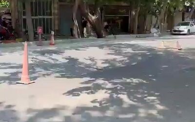 ببینید: لحظه فرونشست زمین در خیابانی در شهر اصفهان