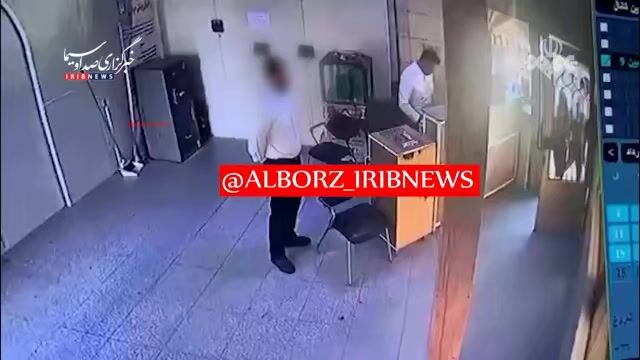 ببینید: حمله با چاقو به نگهبانان بیمارستان مدنی کرج
