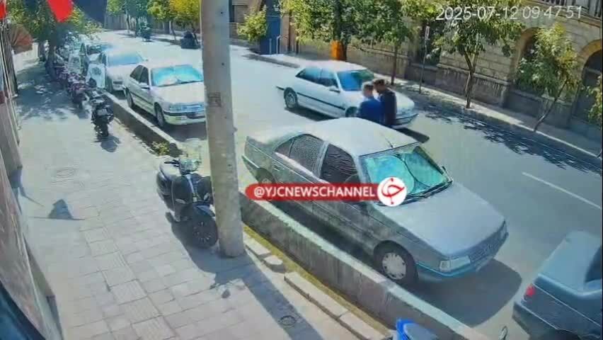 فیلم گوشی‌قاپی عجیب