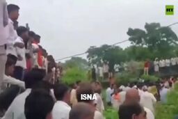ببینید: ریزش ساختمان مدرسه با 35 کشته و زخمی