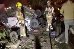 ببینید: مرگ دو جوان در حادثه واژگونی خودرو در بزرگراه حکیم