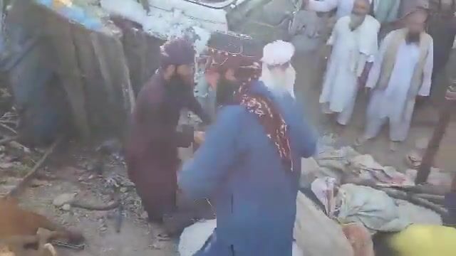 ویدئو/ ۱۸ کشته در حادثه واژگونی کامیون حامل مهاجران